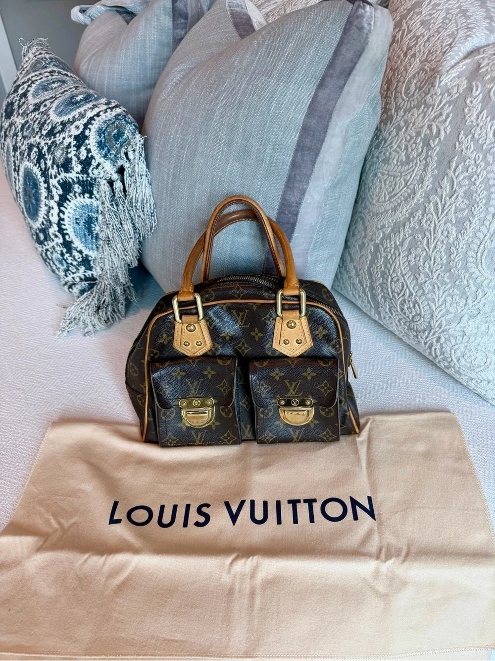 Authentic Louis Vuitton Manhattan PM Monogram Handbag – 2008